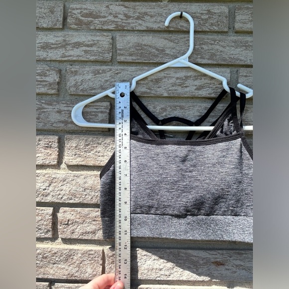 Gymshark Adapt Marl Sports Bra - Picture 5 of 7